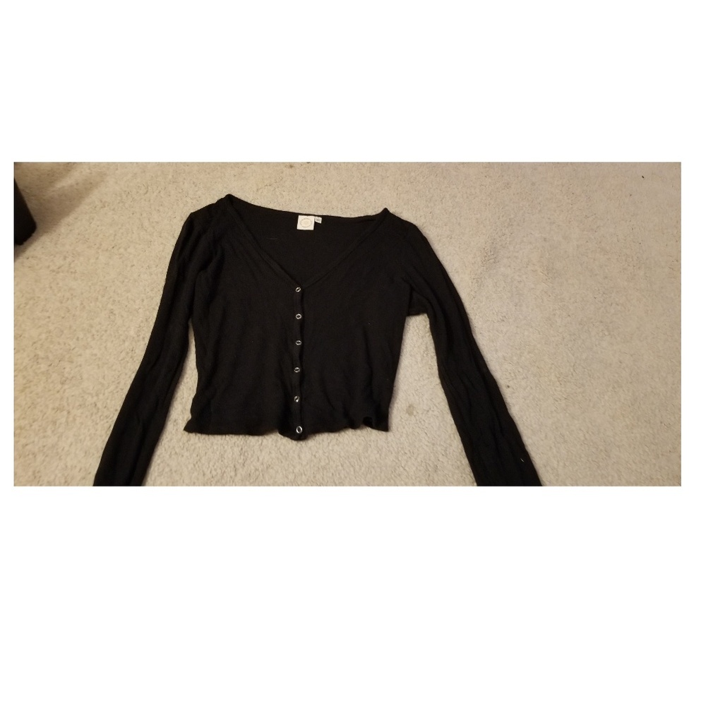black long sleeve button up shirt